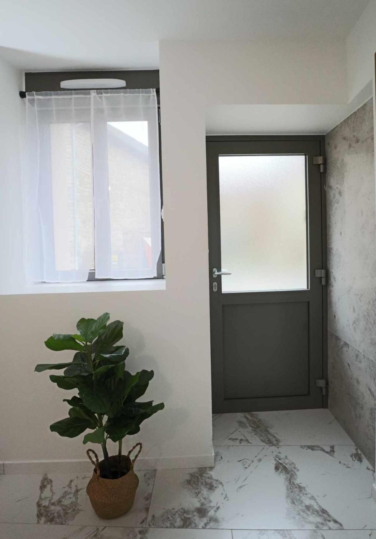 Appartement Le Moderne Ideal Pour Couples Et Professionnels Ornans Dış mekan fotoğraf